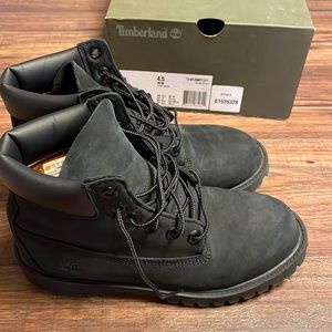 Timberland boots, New with box, size 4.5, black